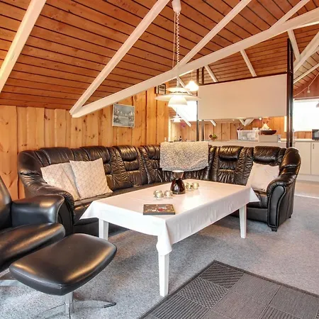 Nyaraló Sebiorn - 300m To The Fjord By Interhome